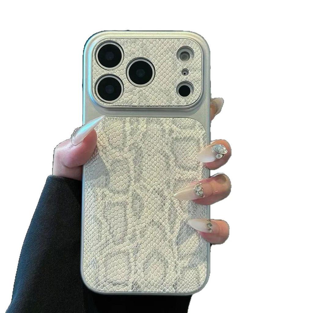 European & American Snake Skin Texture iPhone 17 Pro Max Protective Case