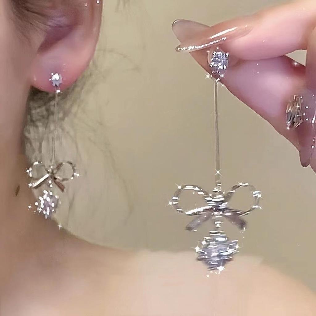 "Mondlicht Sterne" Lange Quasten Stern Ohrringe - Beinhaltet Optionen für nicht-gestochene Ohren