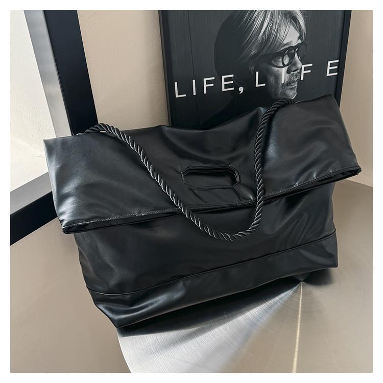 Pu Crossbody Bag With Zipper Closure For Daily Use Womens Streetwear Small Handbag