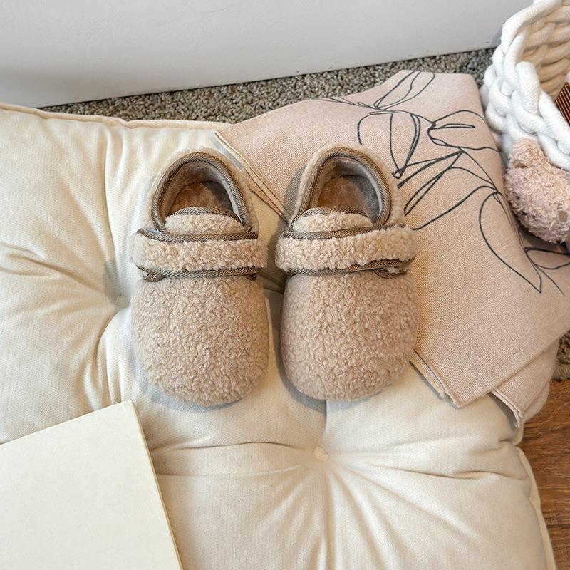 Baby Baumwollschuhe Winter warm und Samt neu Klettverschluss Jungen und Mädchen flauschige Schuhe Studenten Klassenkameraden Kinderschuhe