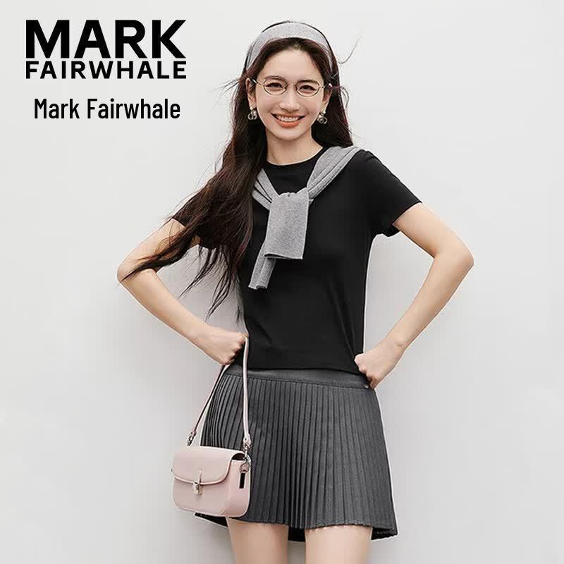 Mark Fairwhale Women's Round Neck Short Sleeve T-Shirt