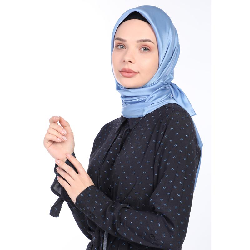 

Голубой кристаллический шарф Miray 90x90 синий