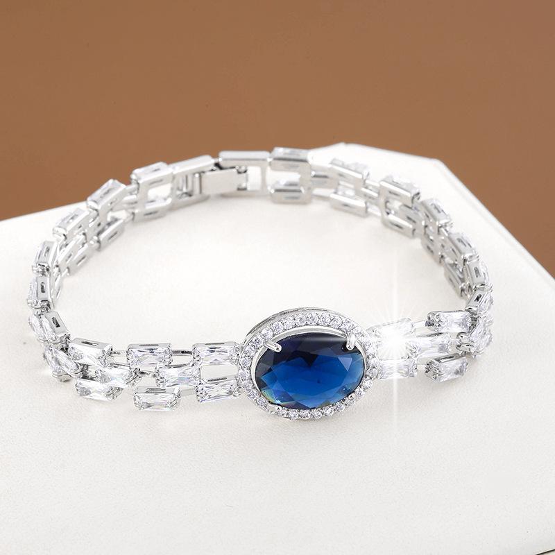 High-End Exquisite Zirconia Egg-Shaped Luxury Bracelet - Versatile Pure Copper Women's Fashion Accessory