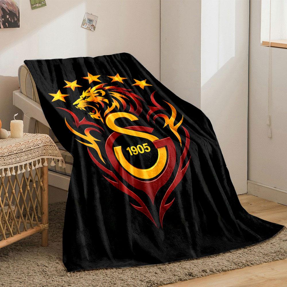 Lion Crest with Stars and "1905" print blanket soft and cozy perfect for the living room bed sofa or a nap,gift