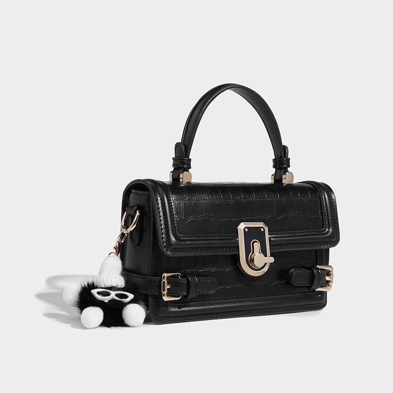 

Сумка Treasure box 2024 новая сумка женская универсальная нишевая высококачественная сумка-мессенджер на одно плечо чёрный