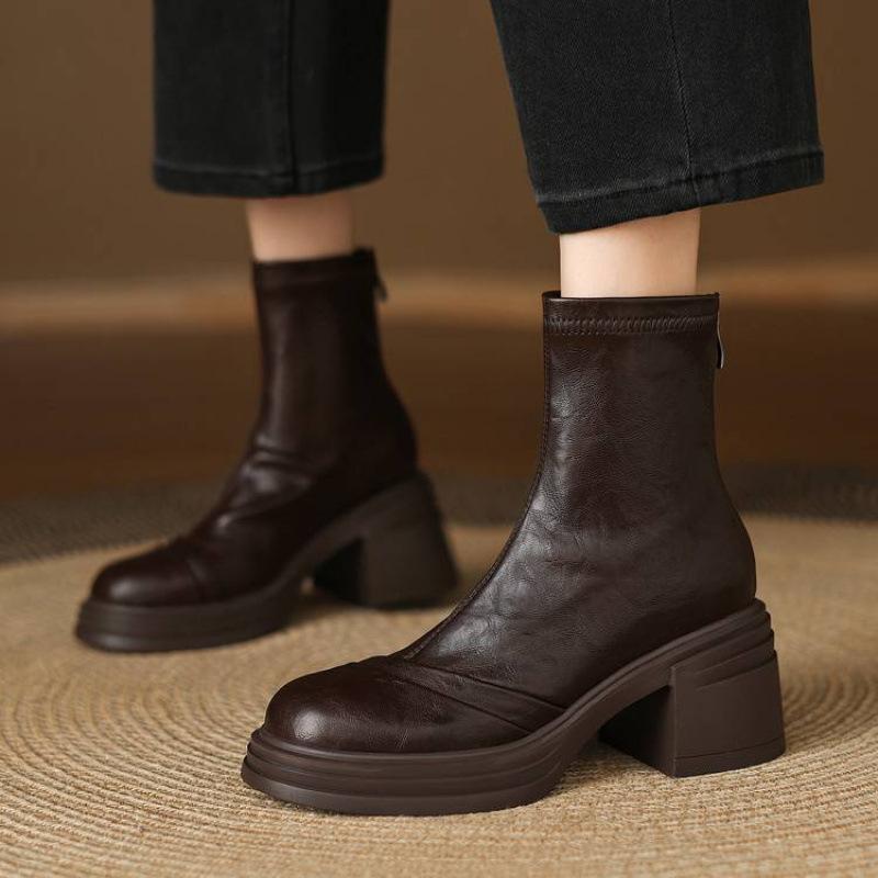 Autumn and Winter Round Head Solid Color Large Size Leather Boots Rear Zipper Middle Heel Round Head Comfortable Square Heel Thick Bottom Non-slip M