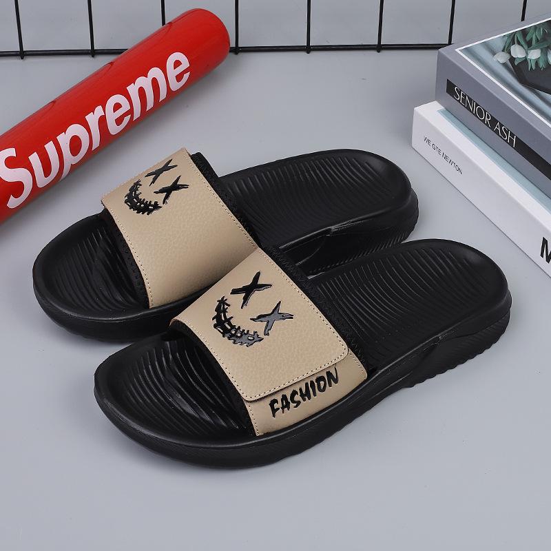 2025 Men's Trendy Soft Bottom Flip-Flops: Summer & Autumn Korean Style Outdoor Slippers