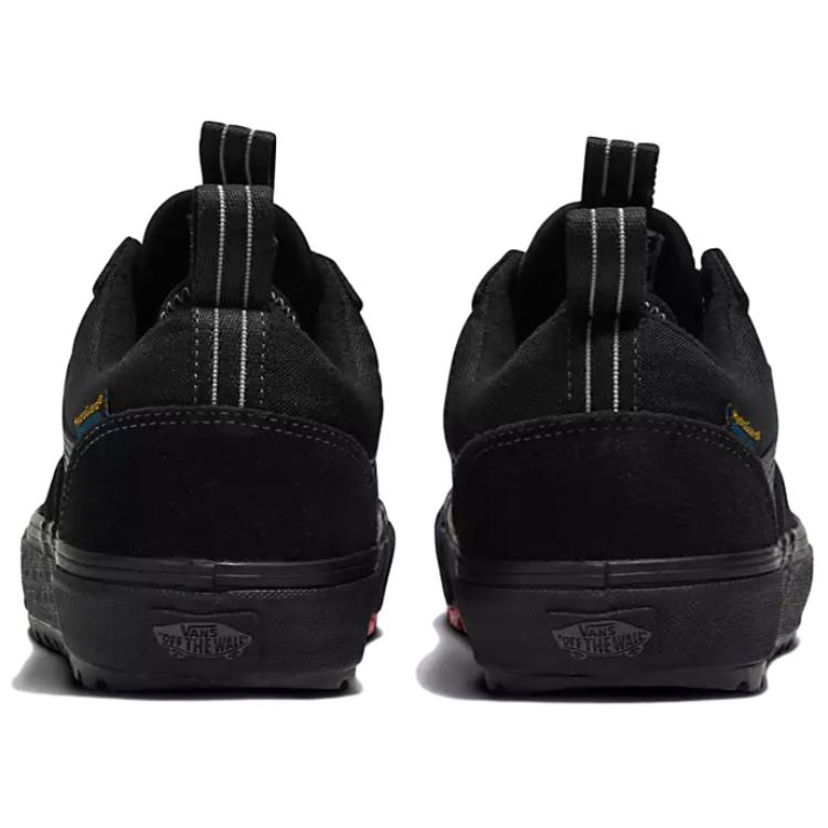 Vans MTE Old Skool Impermeabile HydroGuard Primaloft All-Trac Unisex Nero Nero VN000CVNBKA
