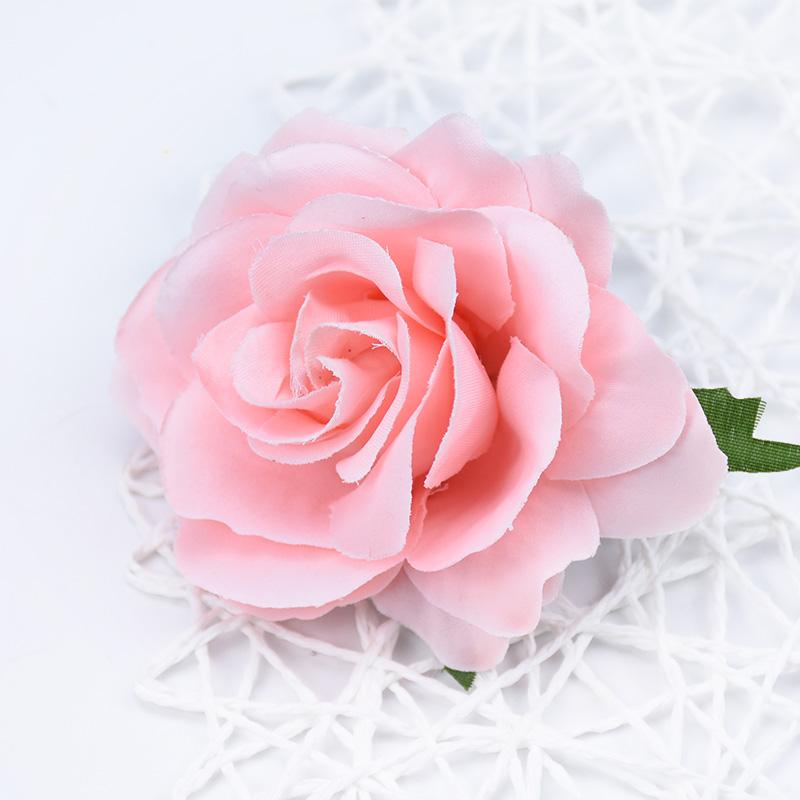 10 cm Hohe Qualität Seidenrosen Blumenwand Hochzeit Heimdeko Weihnachten DIY Brosche Brautaccessoires Ausverkauf Künstliche Blumen