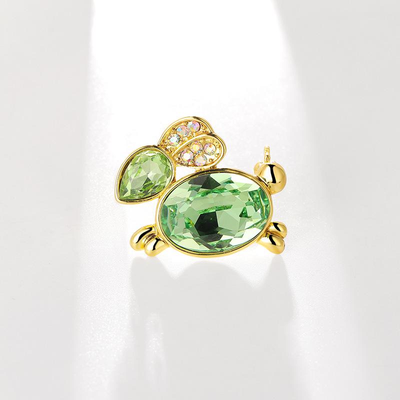 Bo Xin Yun Crystal Rhinestone Rabbit Brooch - Animal Design Personality Pin
