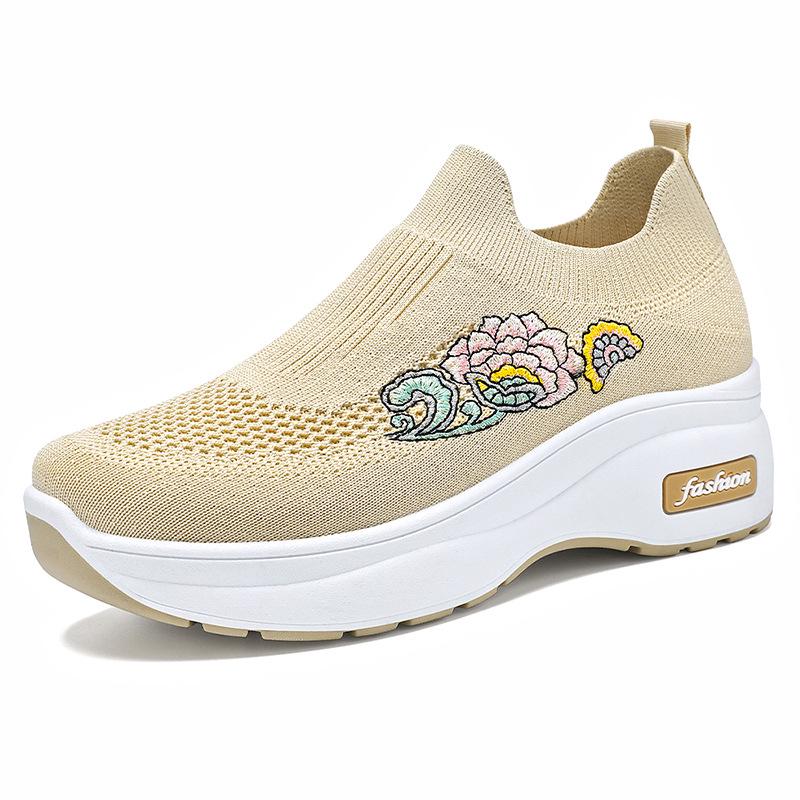 Women's Lightweight Platform Flyknit Sock Shoes: Breathable, Height-Boosting Casual Footwear for Spring