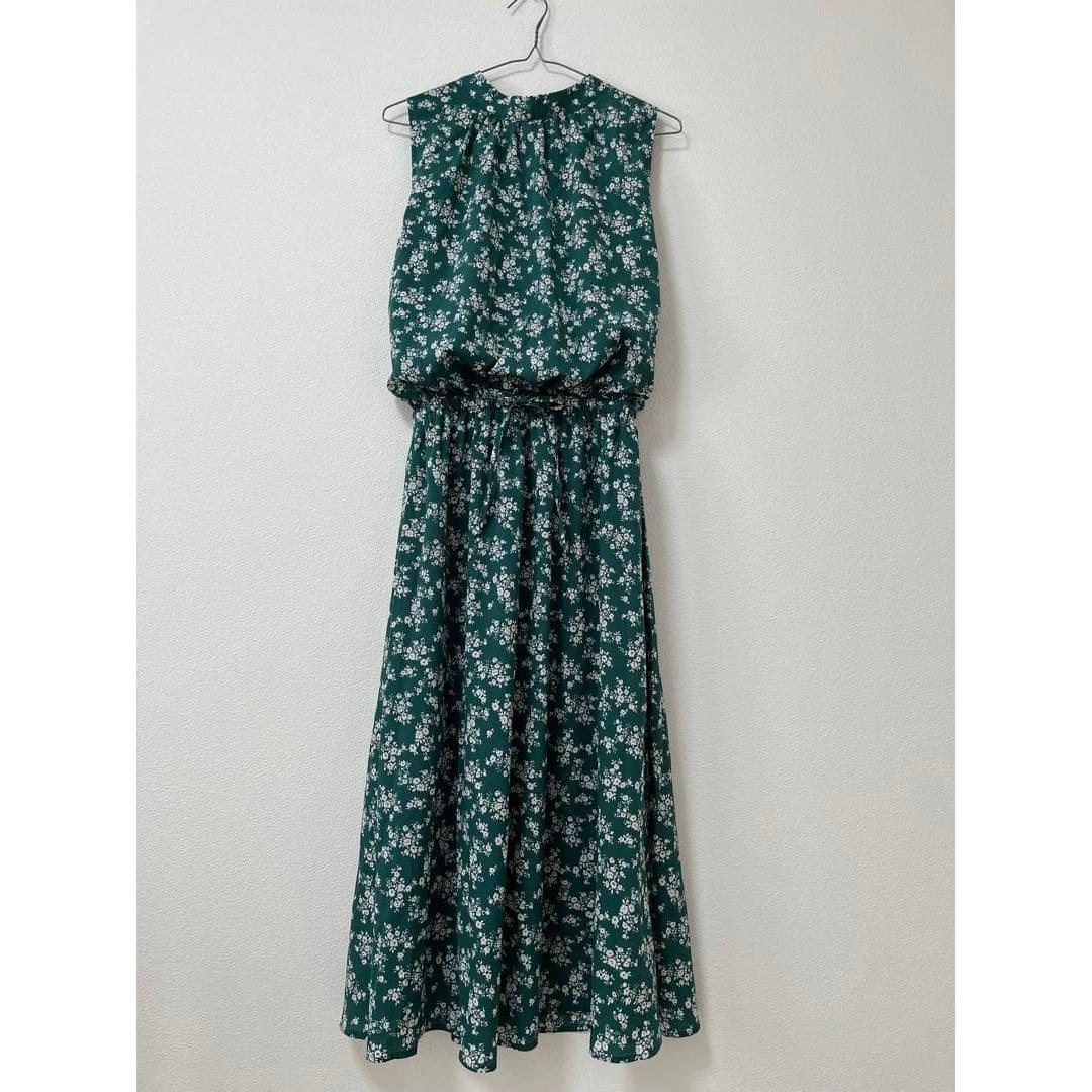 Stand collar sleeveless long dress floral pattern