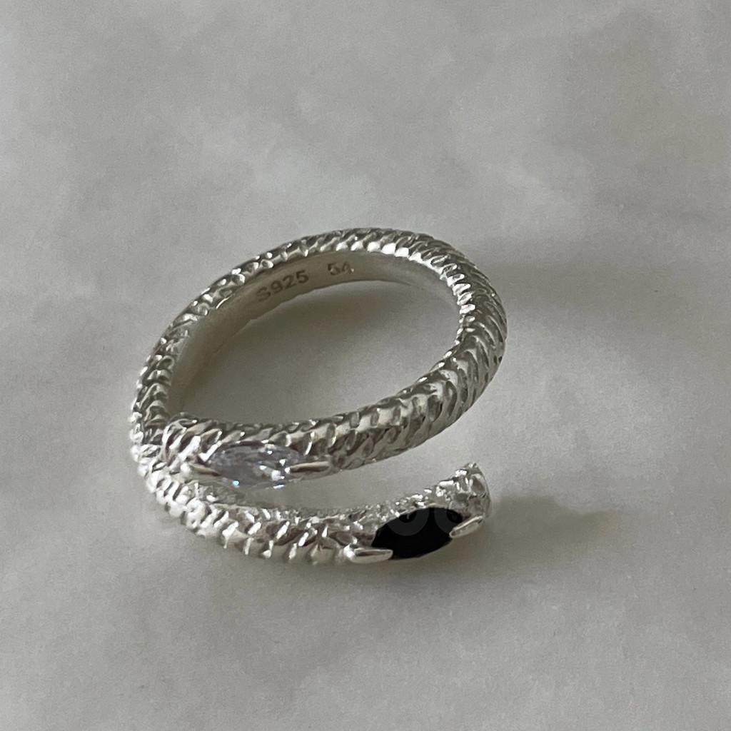 Elegant High-end Copper Gemstone Ring For Women With Unique Adjustable Open Design