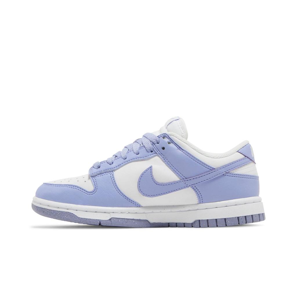 Nike Dunk Low Next Nature 'Lilac' pour femmes (tailles pour femmes) Chaussures de Skateboard Blanc / Blanc / Volt / Chardon Clair DN1431 103