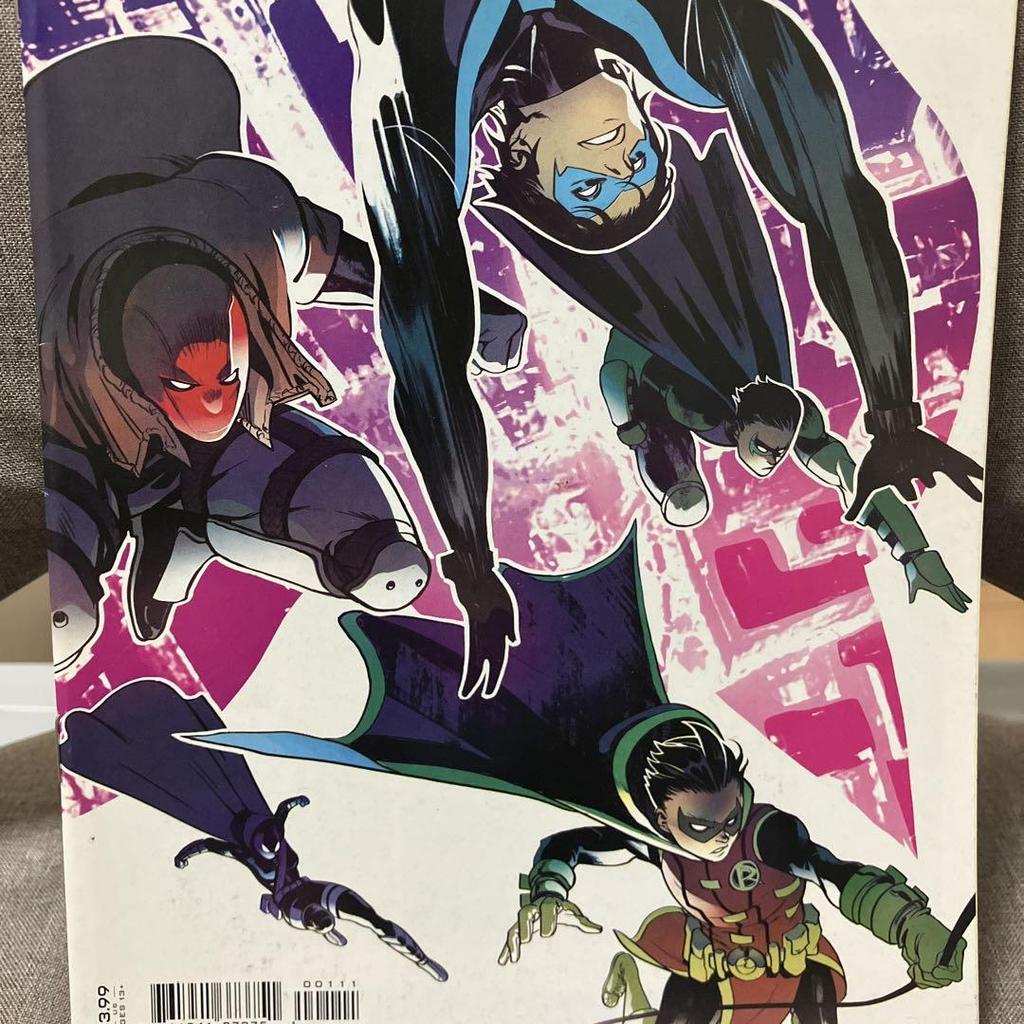 [USED] Robins 1 Batman Nightwing Red Hood Robin Batgirl
