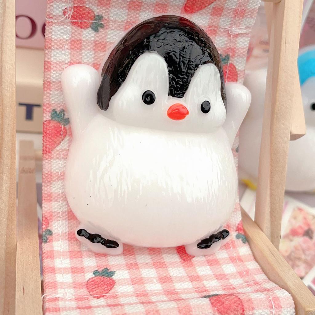 Kawaii Chubby Black Blue Penguin Irritability Decompression Fingertip Squishy Toys Cute Gift Ornaments Kids Couple Birthday Gift