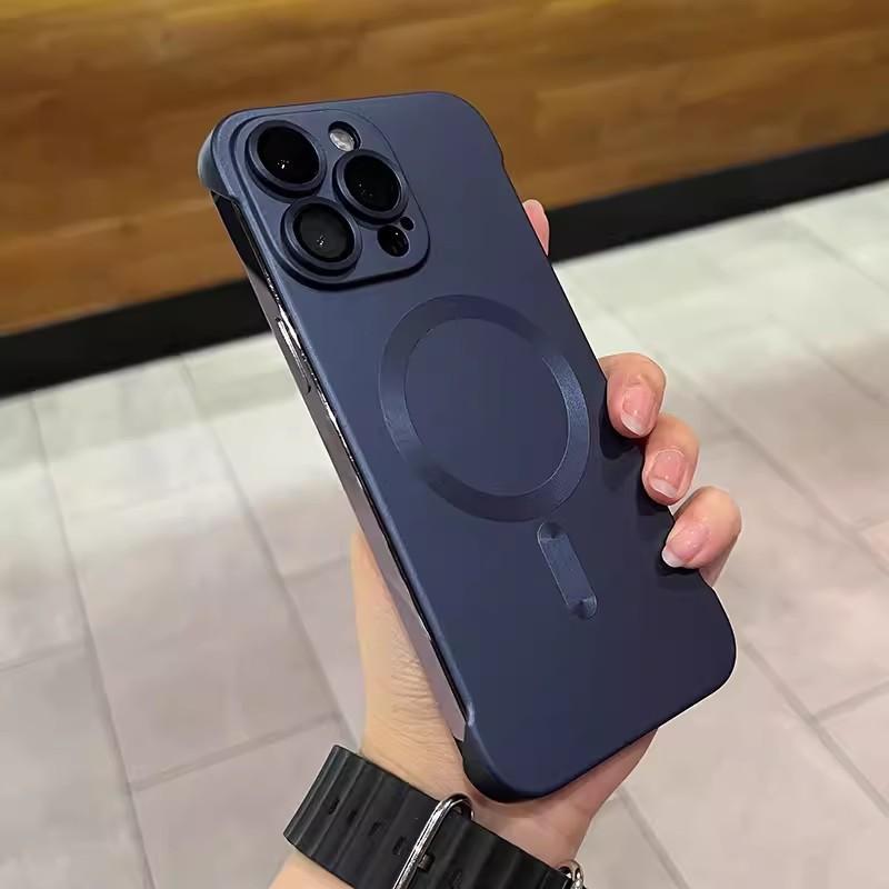 Ultra-thin borderless metallic paint magnetic suction suitable for iPhone17PRO mobile phone case Apple 15 lens film protective case