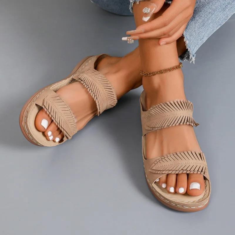 2025 Brand Ladies Shoes Basic Women's Slippers Plus Size Best Seller Casual Slippers Women Summer Open Toe Flat Slippers