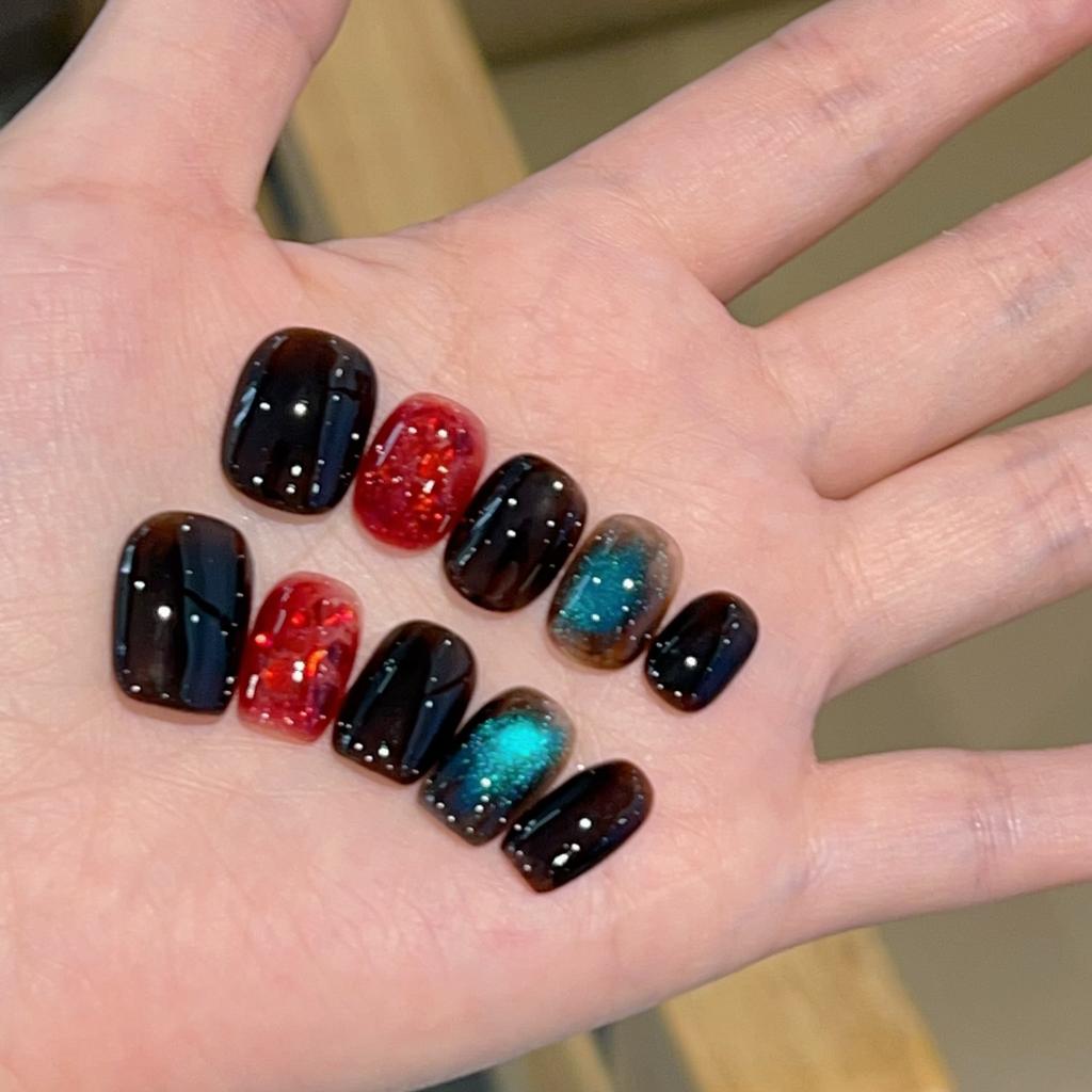 10 Pcs Handmade Short Square Red Amber Blue Cat Eye Press On Nails Detachable Fake Nails For Women And Girls