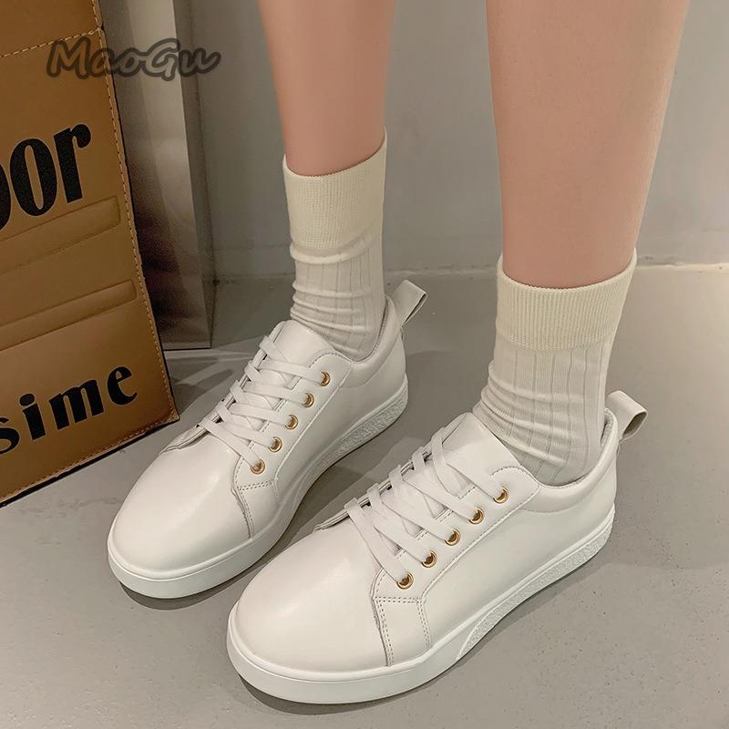 Fashion Sneakers Women's Autumn New Breathable White Shoes Versatile Casual Sports Sneakers Black Comfortable Walking Shoes