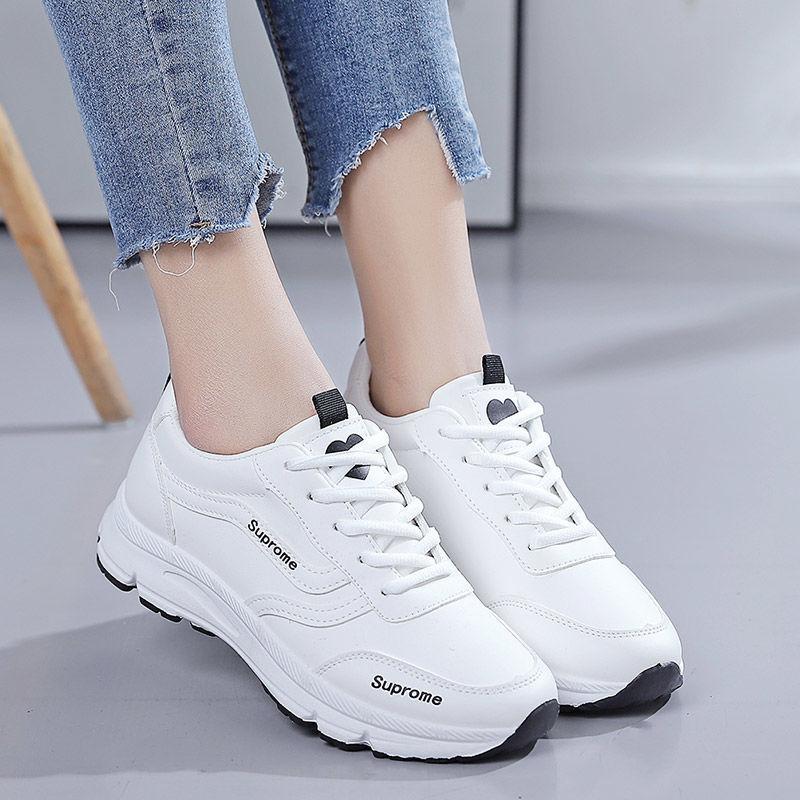 New summer leather breathable sports shoes student shoes lightweight running shoes
