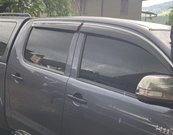 Deflektory větru s chromem (4 ks, Sunplex Chrome) pro Toyota Hilux 2006-2015