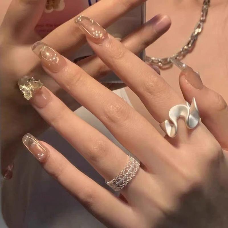 Niche Wave Skirt Ring Minimalist Blogger-Approved Open Finger Ring Stylish Unique Design Statement Jewelry for Women