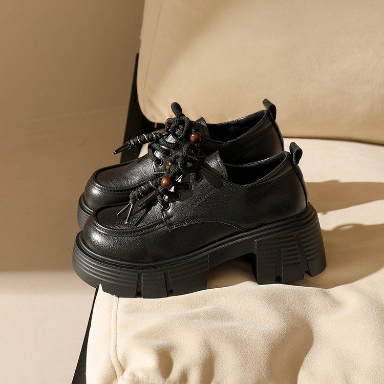 

Platform loafers women s 20025 new autumn shoes versatile black single shoes soft soles are not tired British small leather shoes 35