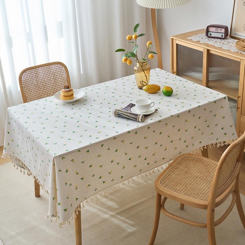 Pastoral Canvas Tablecloth with Tassel Lace