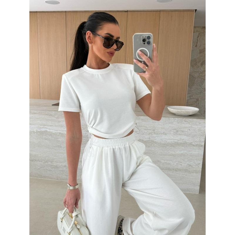 A Must-have Fashion and Simple Women's Short Blouse Suit On the Street, a Large Number of New Summer Clothes In Stock 8028