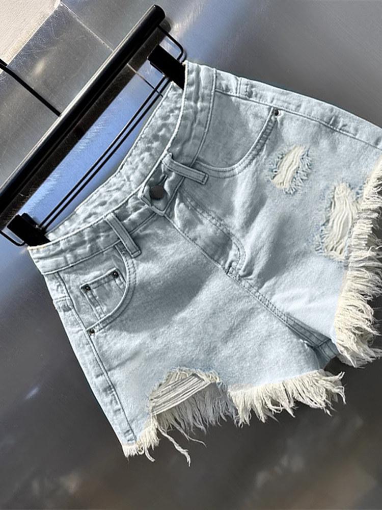 Light Blue Spicy Vintage Distressed Low-Waist Ripped Denim Shorts for Women – Sexy Wide-Leg Summer Hot Pants