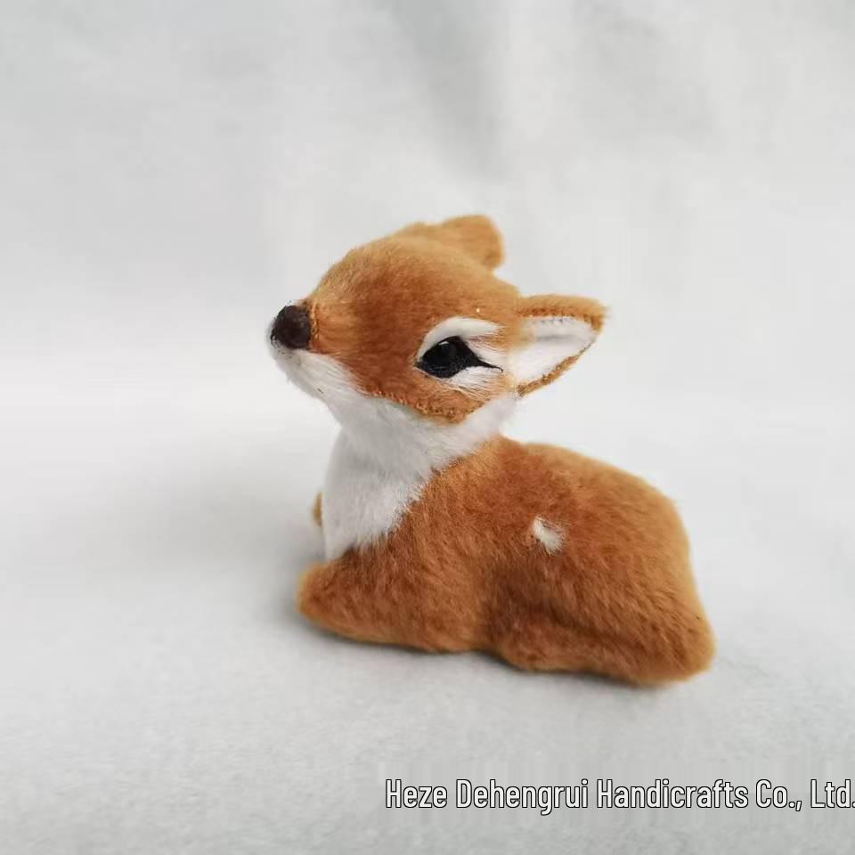 Mini Sika Deer Lying Ornament – Creative Fur Animal Model