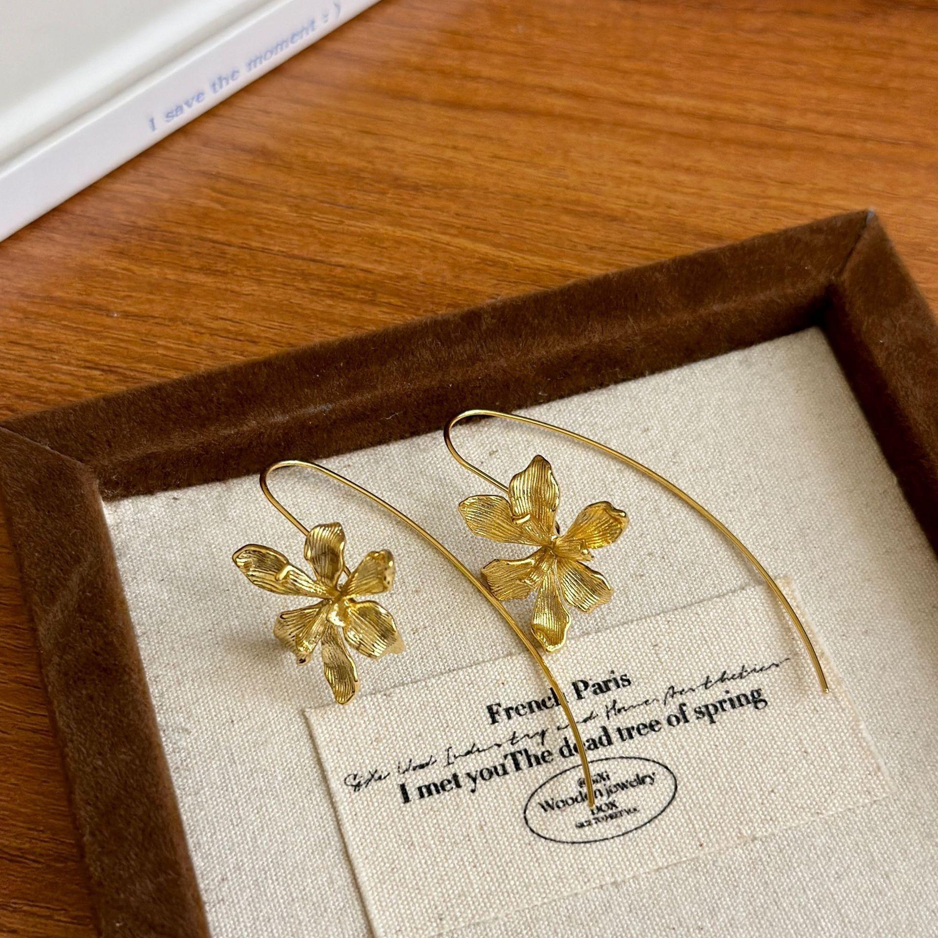 

Елегантні металеві квіткові сережки-гачки жіночі французькі вишукані квіткові темпераментні висячі сережки весільні прикраси подарунок як показано кольору