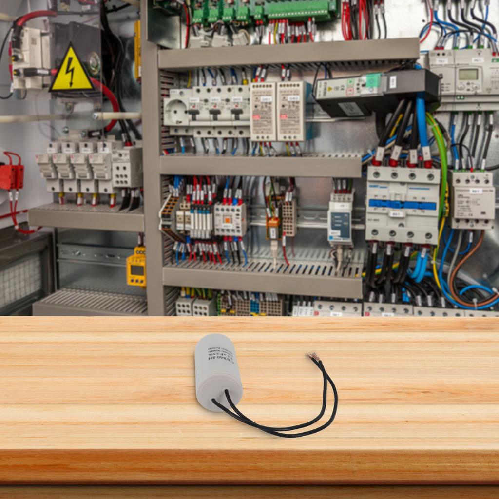 CBB60 Run Capacitor 450V AC 50 / 60Hz For Motor 40*73mm Accessories Run Round Capacitor White 20uf High Quality