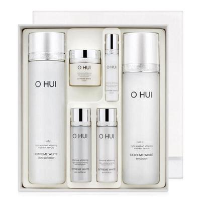 Extreme White 2-piece Special Whitening Basic Set, Skin 150ml, Lotion 130ml, and Additional Contents