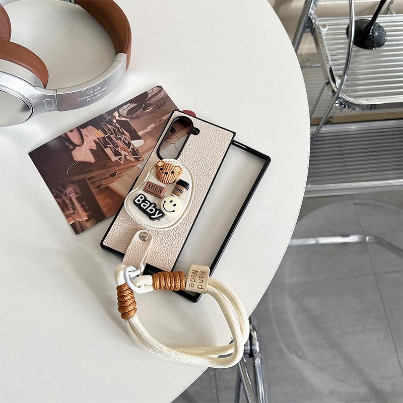 

Coffee Bear Smile Airbag Bracket Phone Case for Samsung Zflip6 Flip Fold Pocket2 for Huawei pocket2