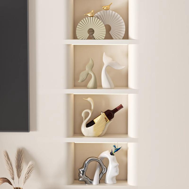 Elegant Swan Ornament for Living Room and Wine Cabinet Décor - Ideal Housewarming or Wedding Gift