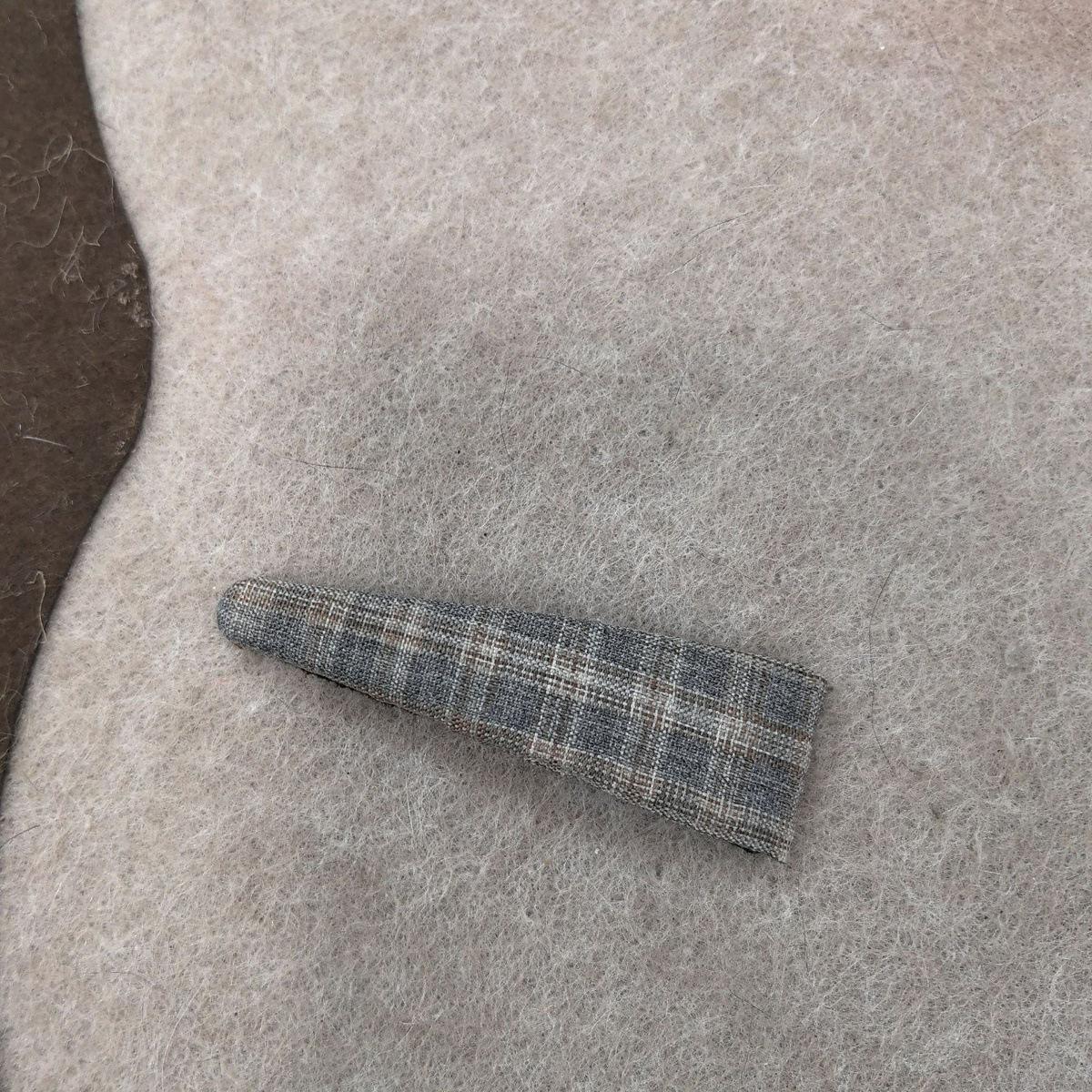 Gray Retro Plaid Fabric Bow Hair Clip with Triangle Design - Korean Style Girls  Side Clip