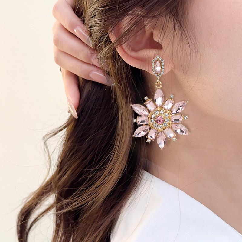 

Элегантные серьги-цветы французского розового цвета - Легкая роскошь, Высококачественная бижутерия с серебряной иглой для женщин. розовый