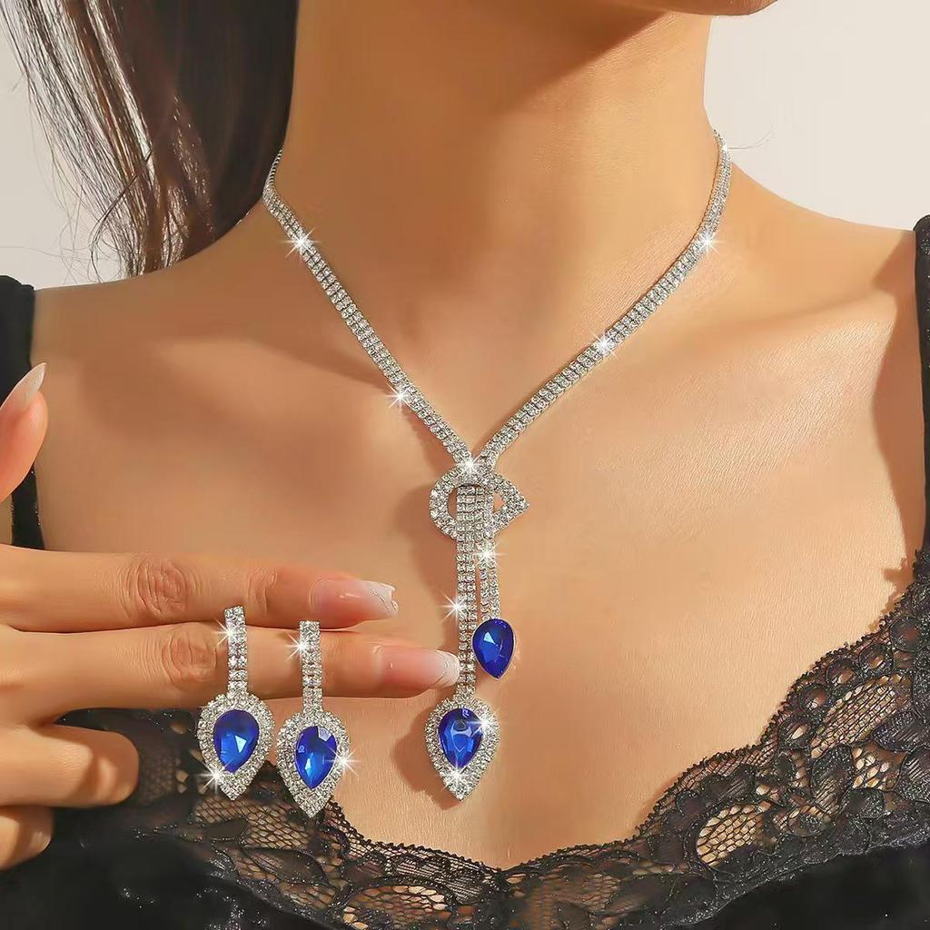 Sparkling Diamond Bridal Necklace & Earrings Set for Wedding and Evening Dress