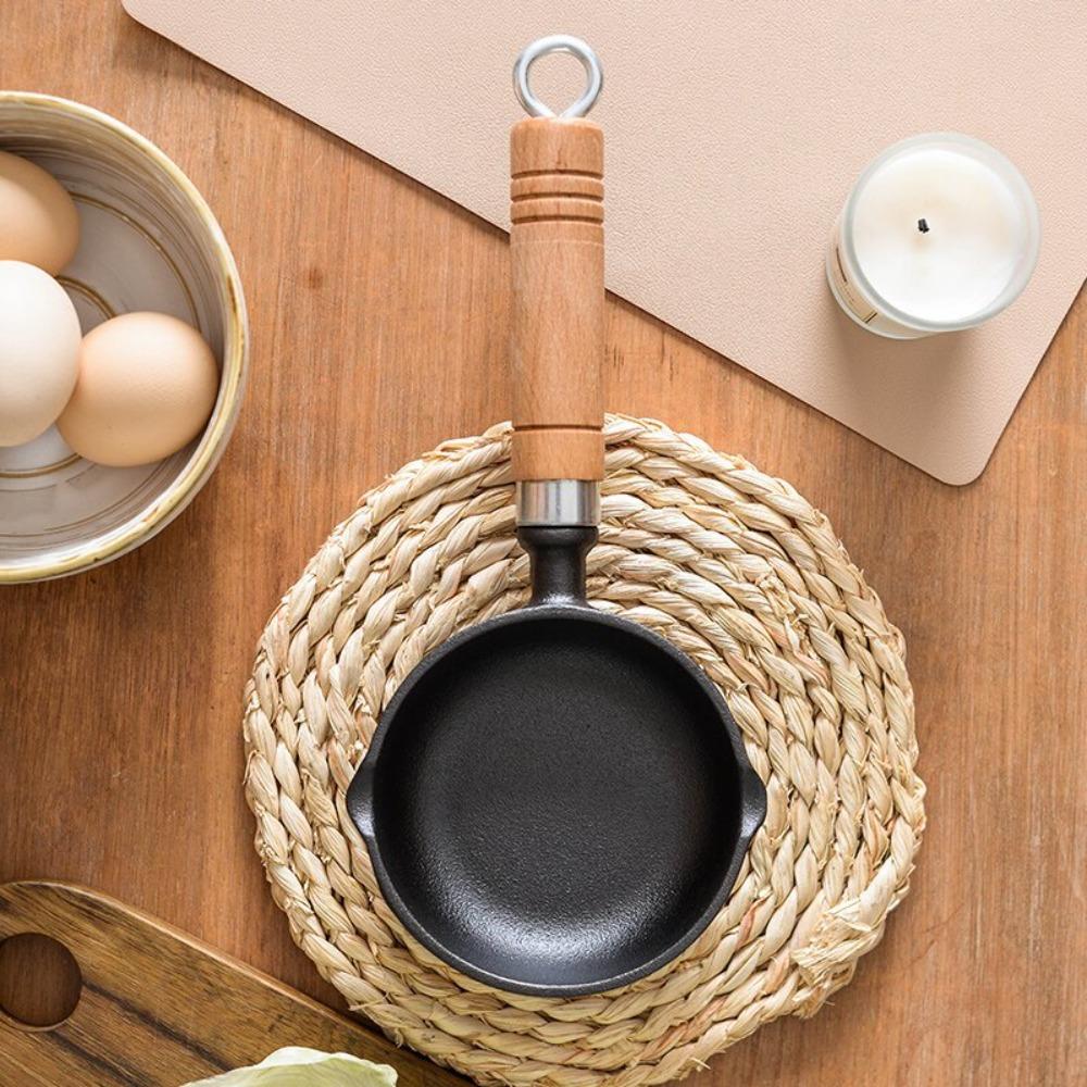 Nonstick Oil Pouring Pan Drip-Spouts Milk Pot Cookware Sauce Pan  Jam