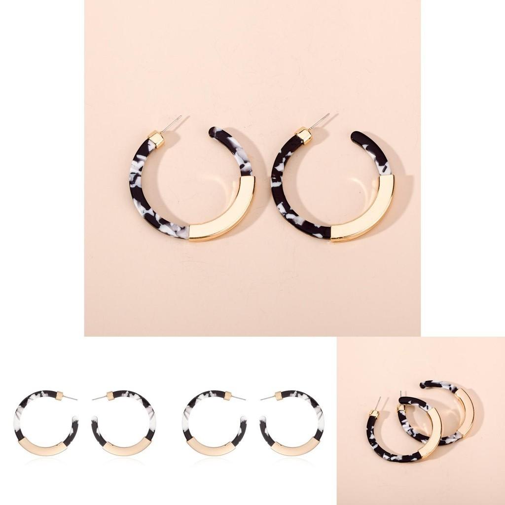 Elegant Geometric Black And White Patterned C-shaped Earrings For Trendy Street Style