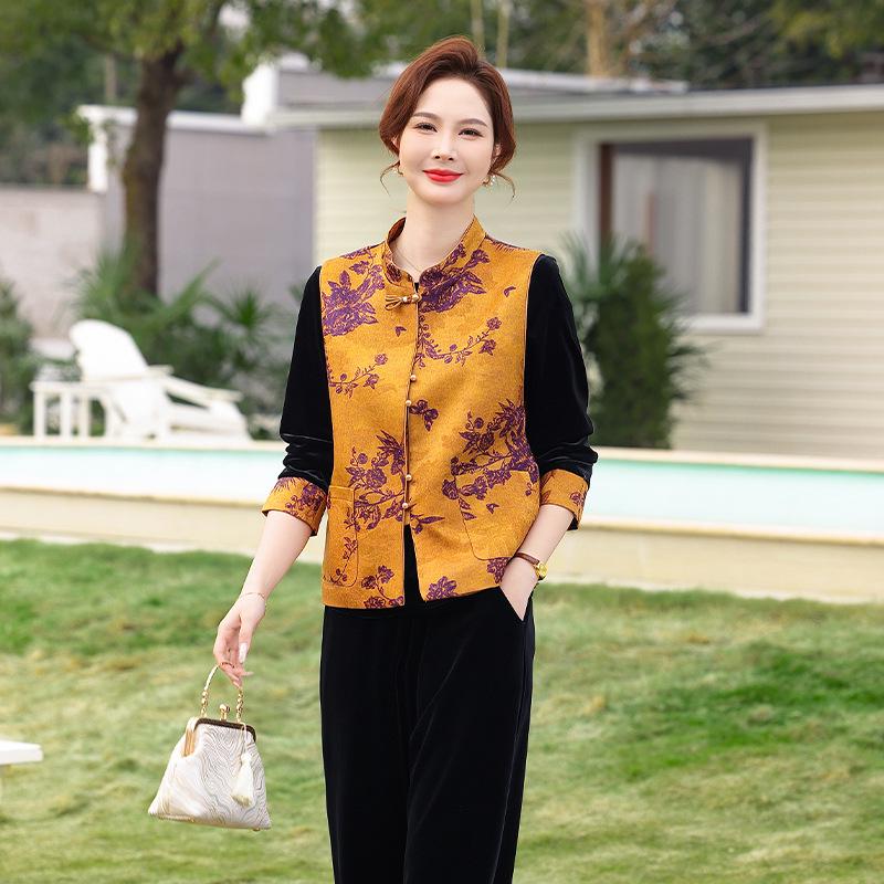 

Stylish and Warm Chinese Style Sleeveless Vest with Frog Buttons and Velvet for Middle-Aged and Elderly Mothers XL [105-120 lbs]