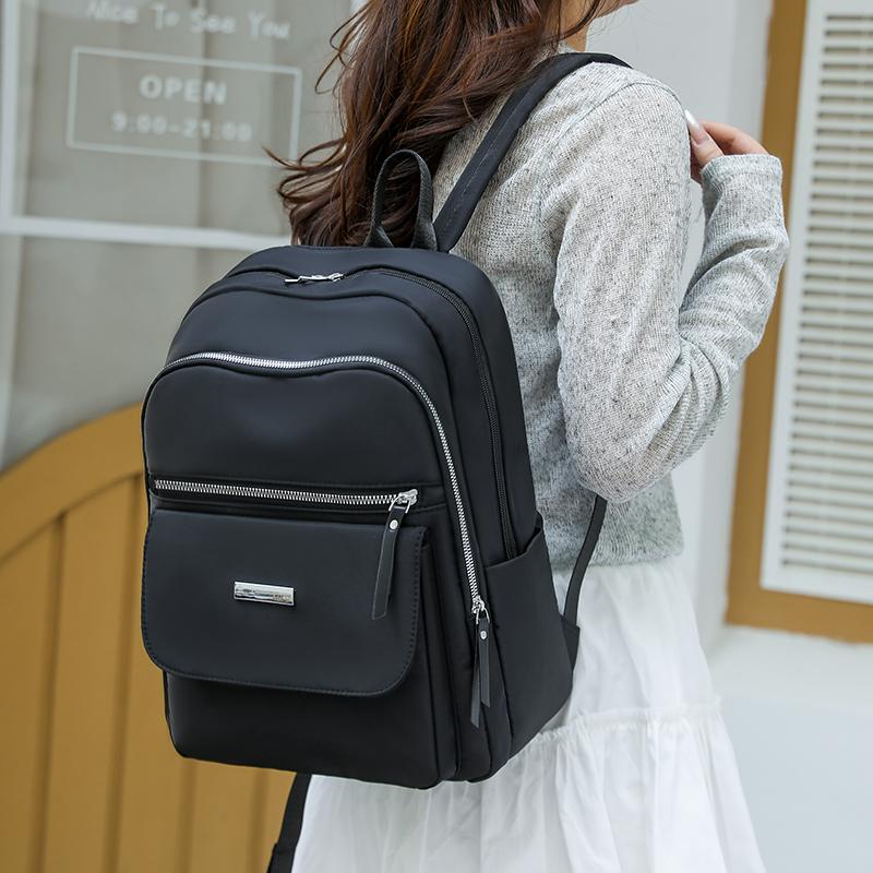 Women's Solid Color Backpack Lightweight Large Capacity Backpack