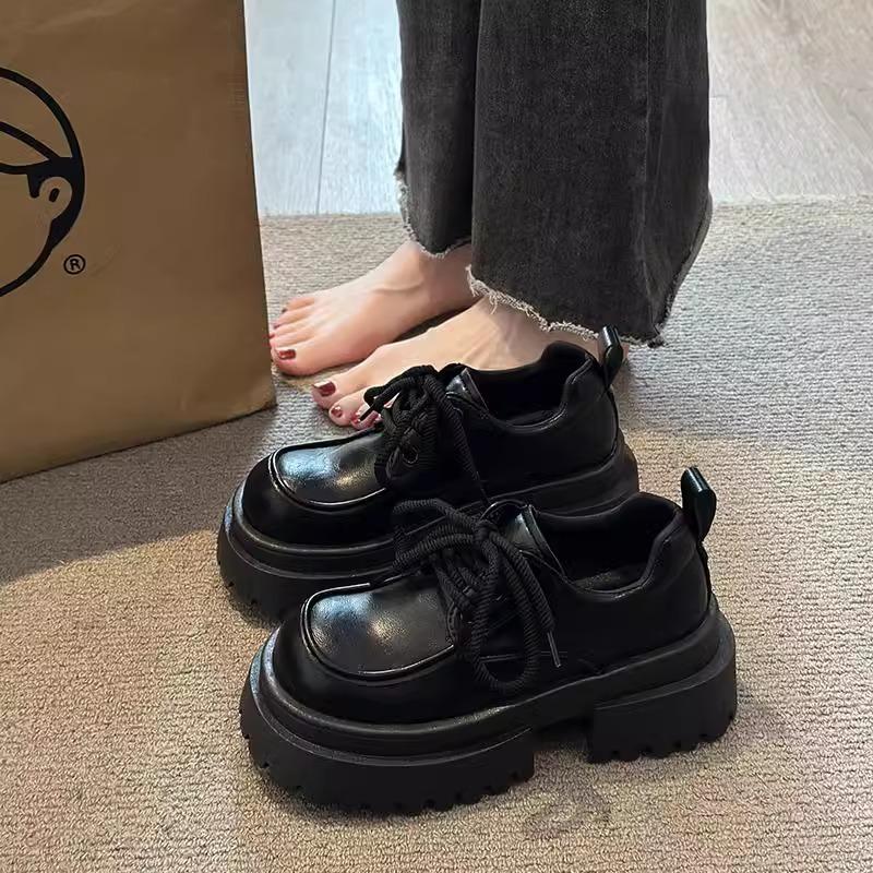 Small Leather Shoes Women's British Style 2025 New Spring Versatile Muffin Platform Soles Japanese Students Lace-up Retro Single Shoes