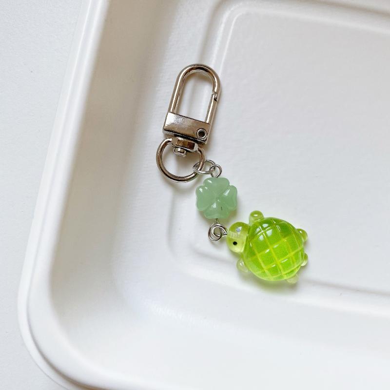 Colorful Jelly Pineapple Turtle Charm Keychains Drip Gum Retro Turtle Pendant Keyring Hanging Ornament Pendant Accessories Gift