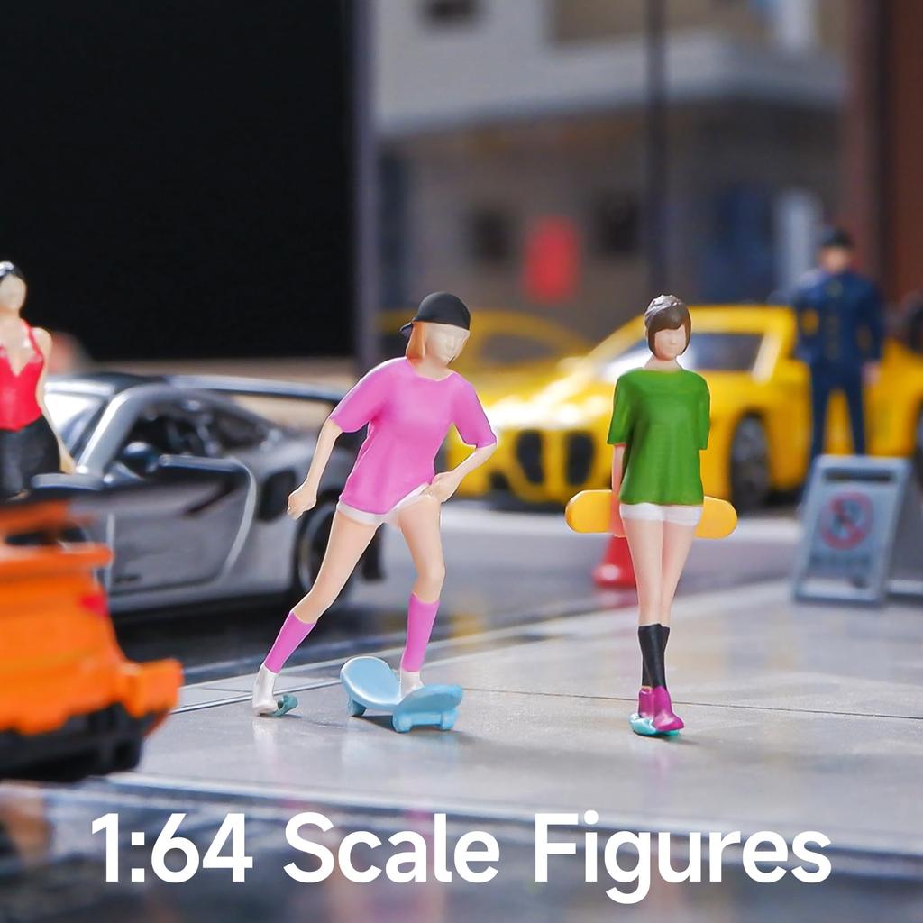 Shoucangjia Scale Figure Miniature Figurine Resin Mini Doll Model Creative Photography Sand Table Scene Prop DIY Landscaping Skateboard Girl