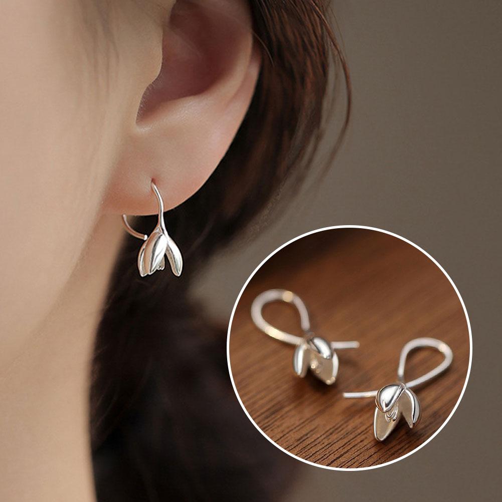 Copper Material Minimalist Magnolia Flower Stud Earrings Light Luxury Jewelry Daily Wear Accessories for Women
