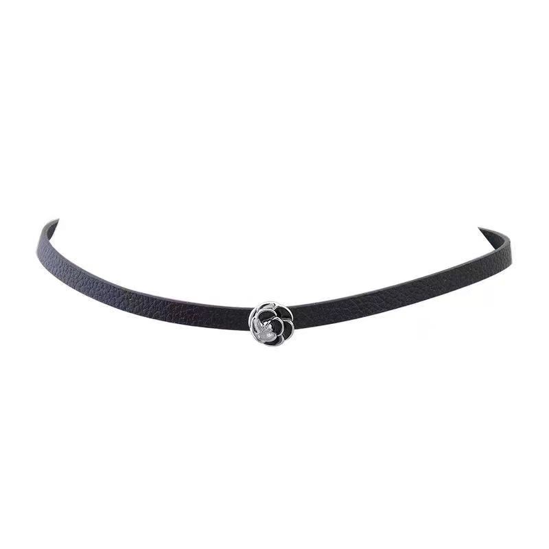 

French small fragrant wind camellia choker collar women s necklace light luxury black belt buckle collarbone chain neck chain