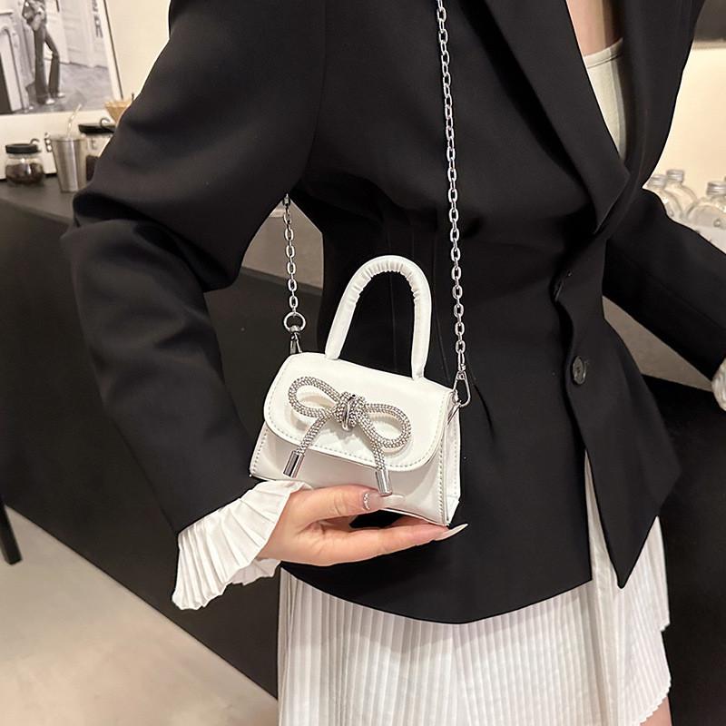 French Chic Small Square Bag With Bow Detail For Casual Outfits